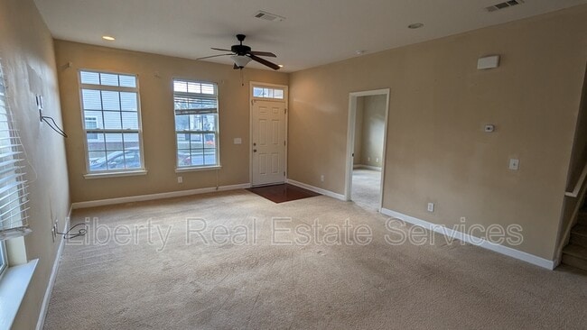 Building Photo - 827 Terrell Dr