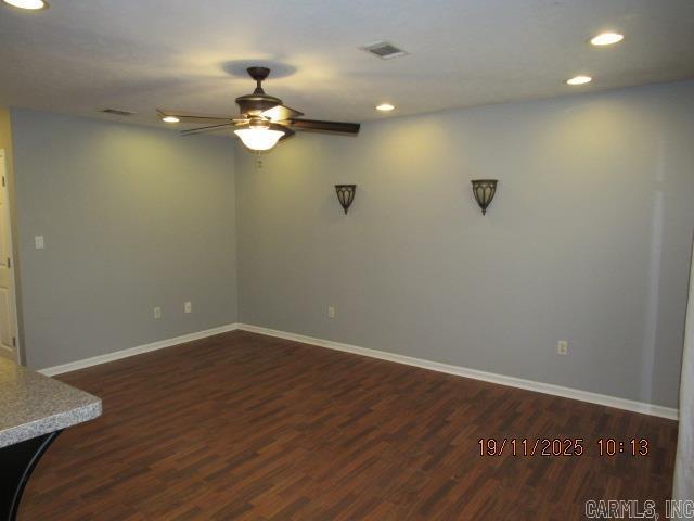 Building Photo - 1420 Pyramid Dr