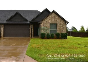 Building Photo - 15542 County Rd 178