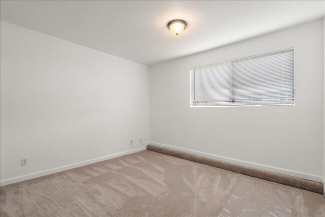 Foto del edificio - 1854 Pound Ln