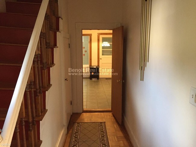 Foto del edificio - 36 Elmwood St