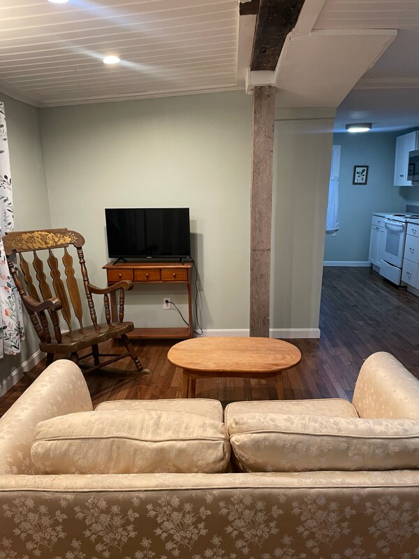 Building Photo - 230 Water St