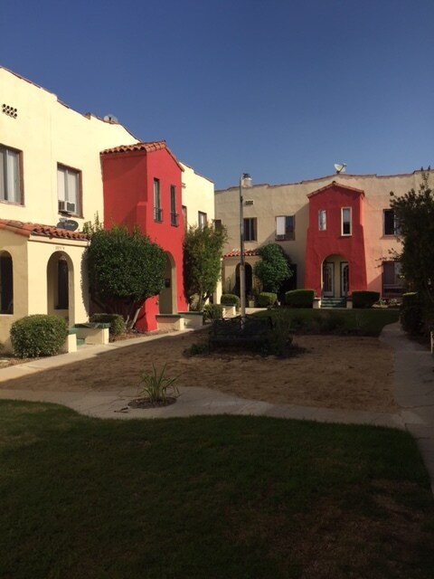 Photo - 3843 W 27th St Apartments