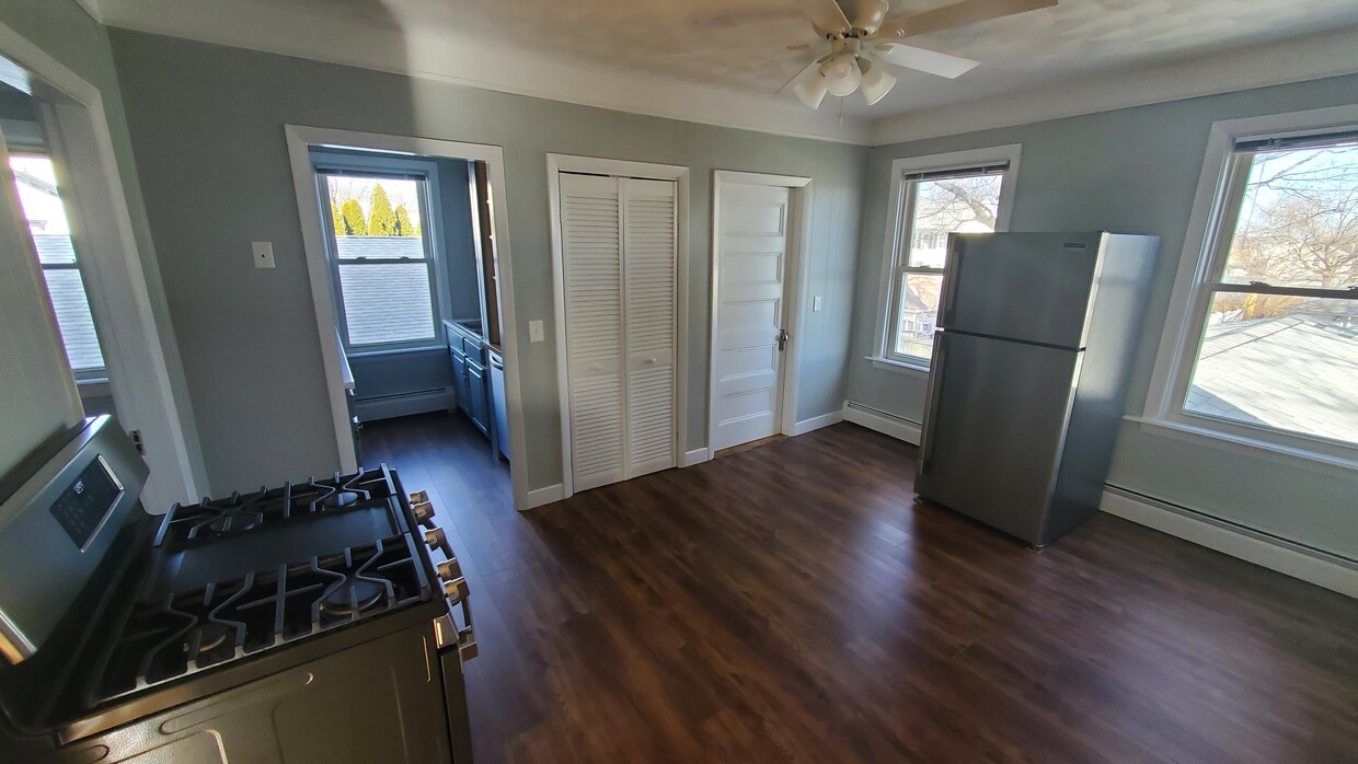 459 High St, Cumberland, RI 02864 Apartments in Cumberland, RI