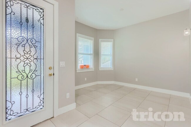 Foto del edificio - 105 E Broad St