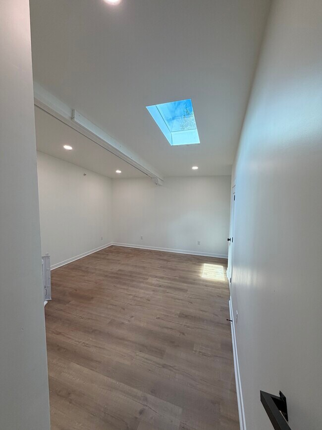 Foto del edificio - The Warehouse At Calhoun - RESIDENTIAL