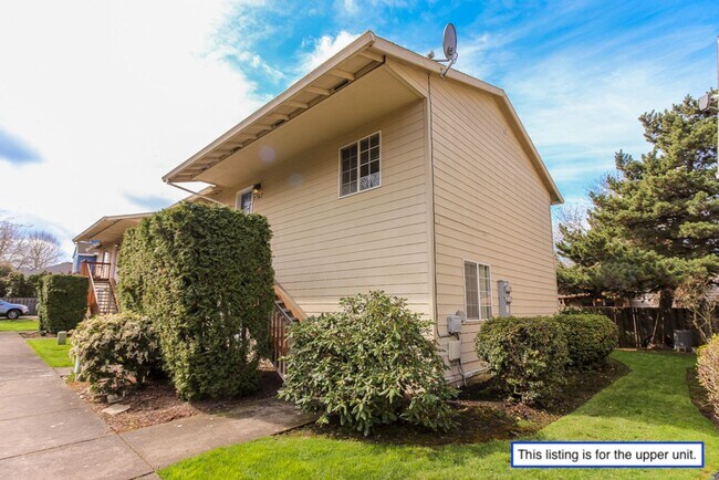 Foto del edificio - 2743 SW Jasmine Pl