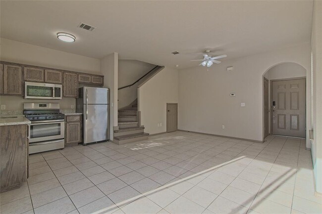 Foto del edificio - 2903 Whisper Oaks Ln