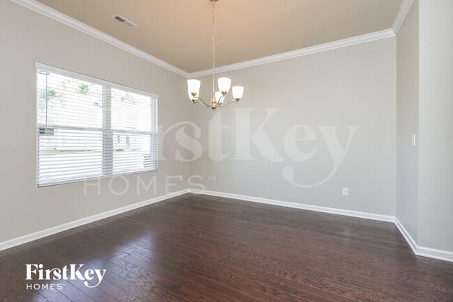 Building Photo - 6567 Newbridge Drive