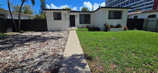 Foto del edificio - 2731 SW 29th Ave