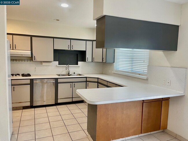 Foto del edificio - 1520 Orange St