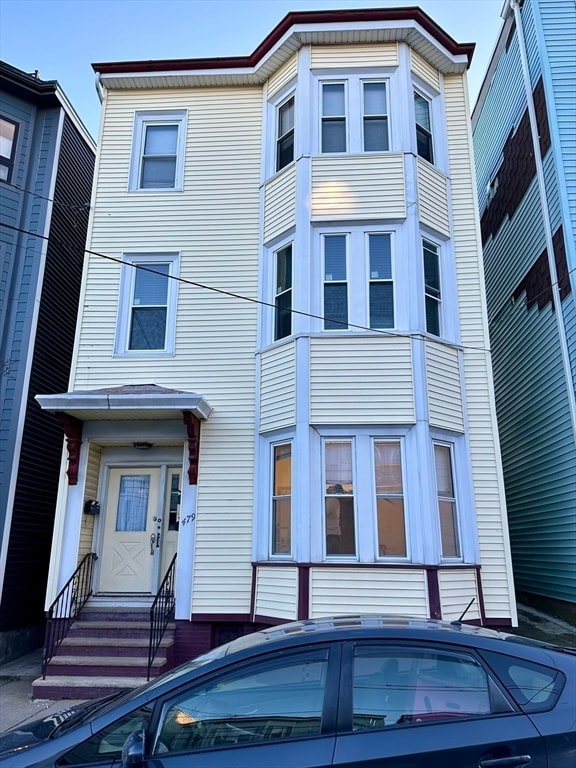 Primary Photo - 479 Sumner St