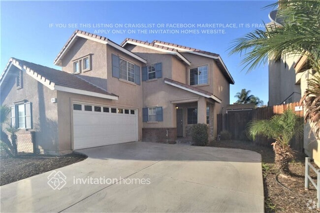 Building Photo - 905 Pinecone Dr