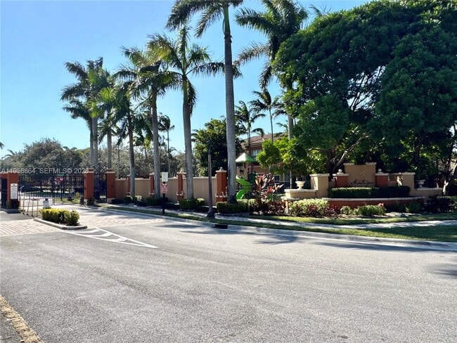 Foto del edificio - 2584 SW 122nd Terrace