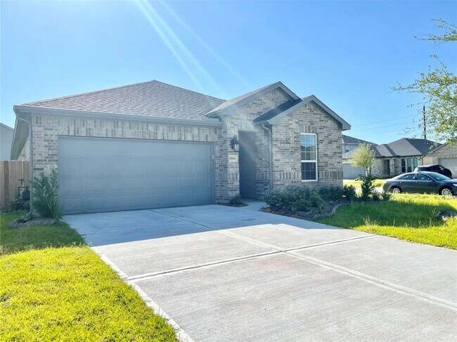 Building Photo - 7802 Winter Hawk Cir