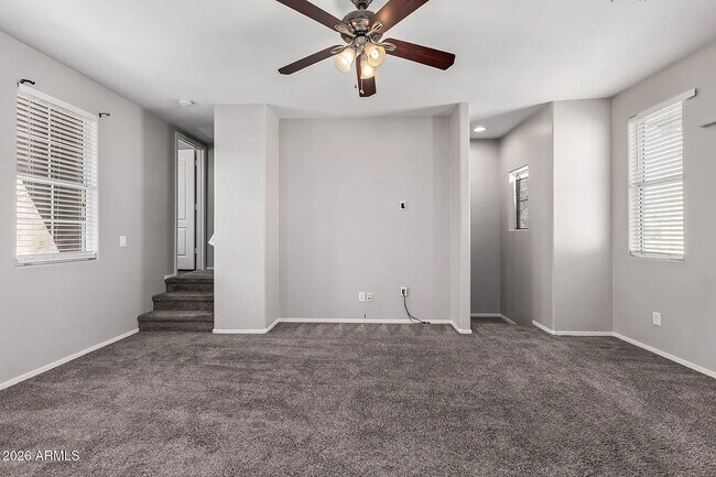 Building Photo - 2026 N 78th Glen