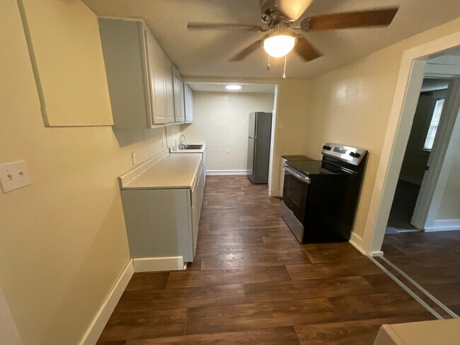 Foto del edificio - 4238 Trottinridge Rd