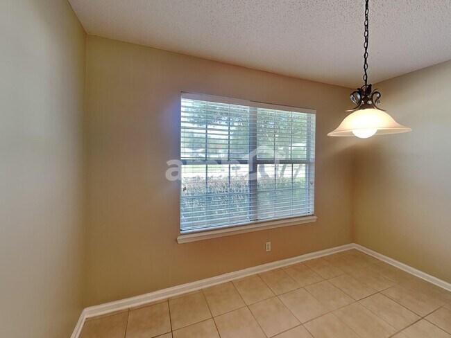 Foto del edificio - 800 S Edenbridge Way