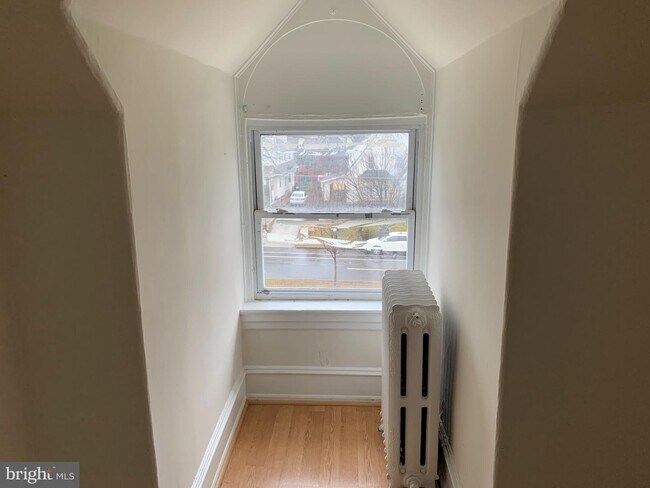 Foto del edificio - 800 Darby Rd