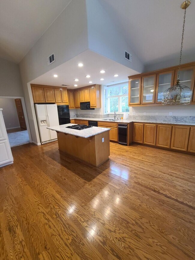 Foto del edificio - Beautiful 3 Bedroom Home Located in Desira...
