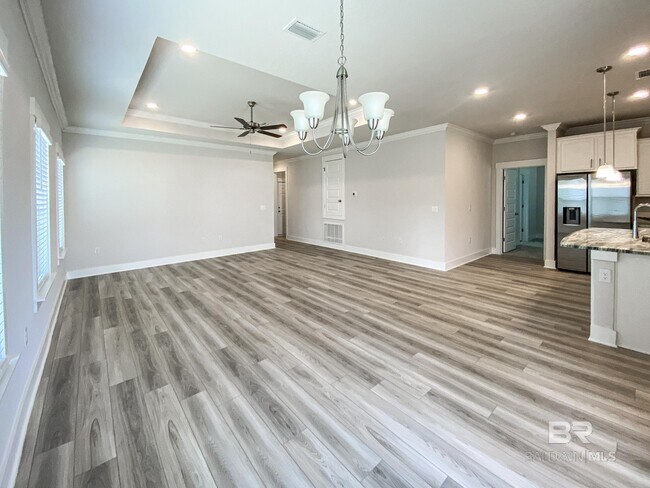 Foto del edificio - 324 Wickman Ave