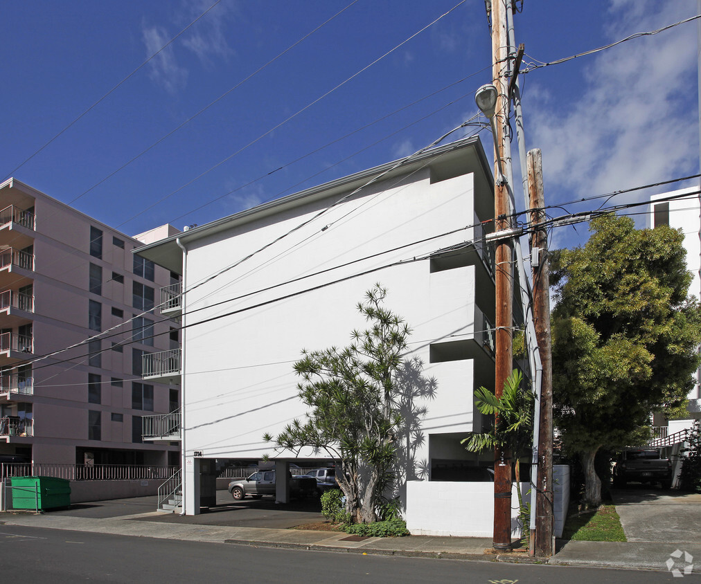 Building Photo - 1714 Anapuni St