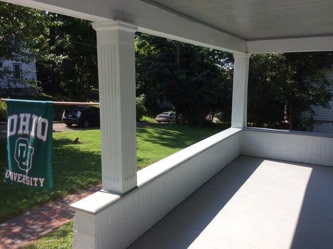 Front Porch View - 11 Pratt St