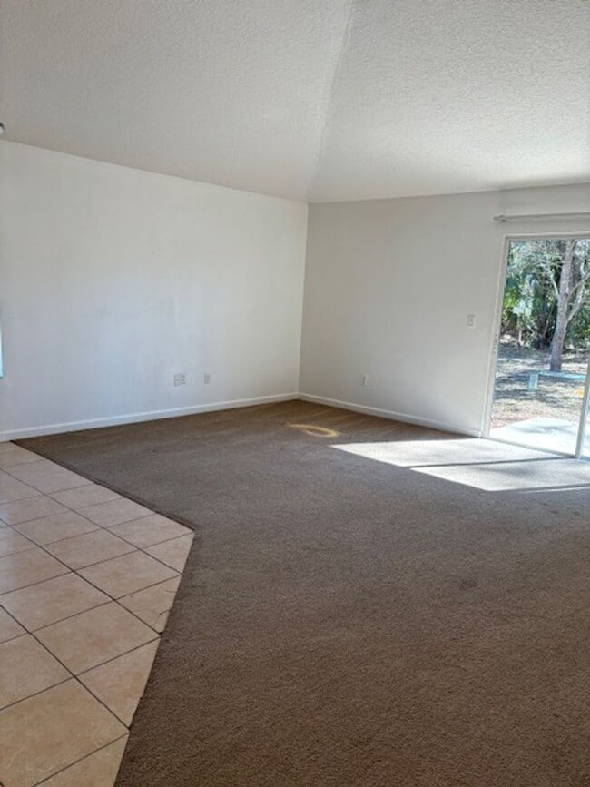 Foto del edificio - 35 Brunswick Ln