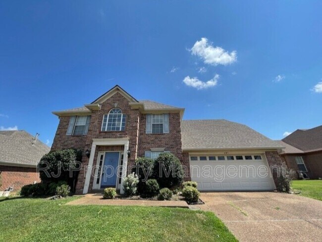 Building Photo - 8297 Red Creek Dr