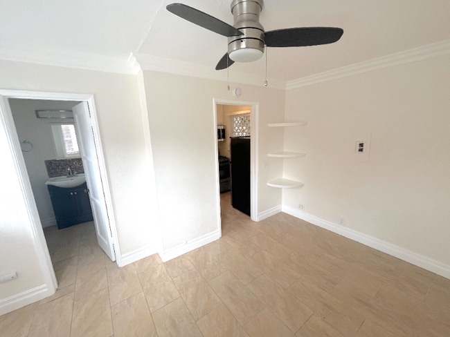 Photo - 212 N Coast Hwy Apartment