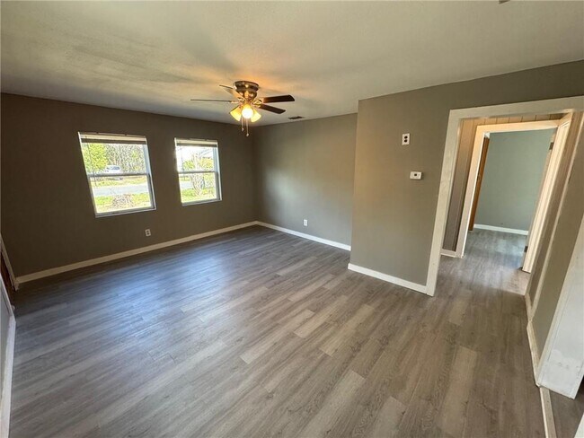 Building Photo - 2853 Josephine St