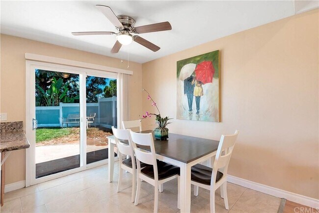 Dinning Room - 23662 Verona