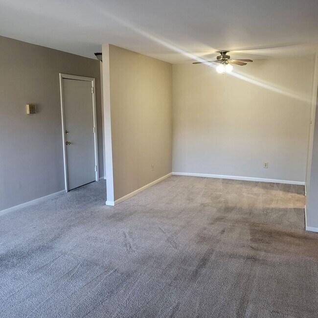 Foto del edificio - Pike Creek - 1 Bedroom, 1 Bath fabulous 1 ...