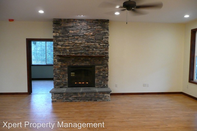 Foto del edificio - 35324 NE Taylor Valley Rd