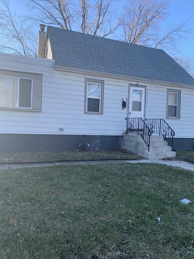 Front of Single Family Home - 2229 170th St