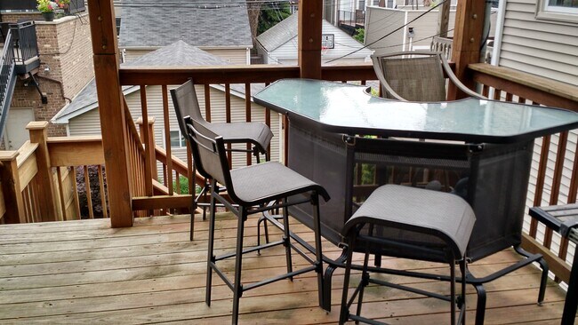 Private porch off Kitchen - 1820 W School St
