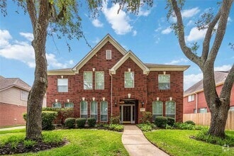 Building Photo - 4415 Greystone Way