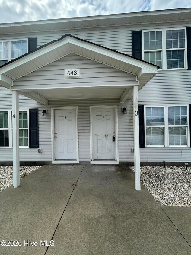 Primary Photo - 643 Fowler Manning Rd