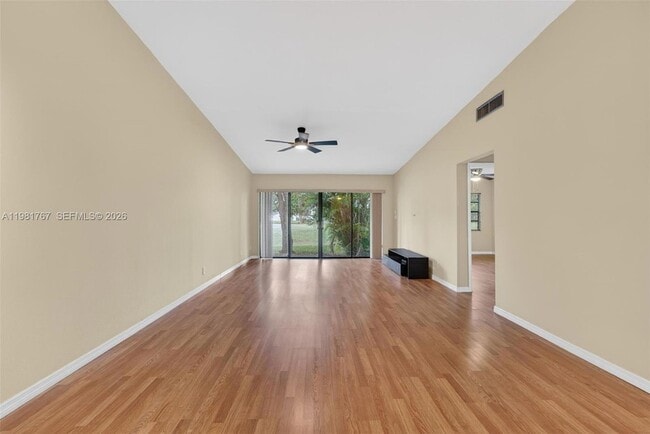 Photo - 9315 Wedgewood Dr Apartment