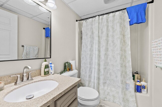 Foto del edificio - 3431 Evergreen Dr