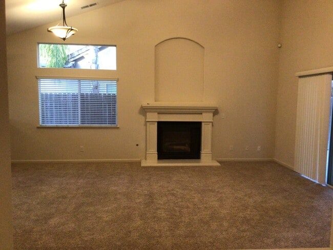 Building Photo - 1138 E Royal Dornoch Ave