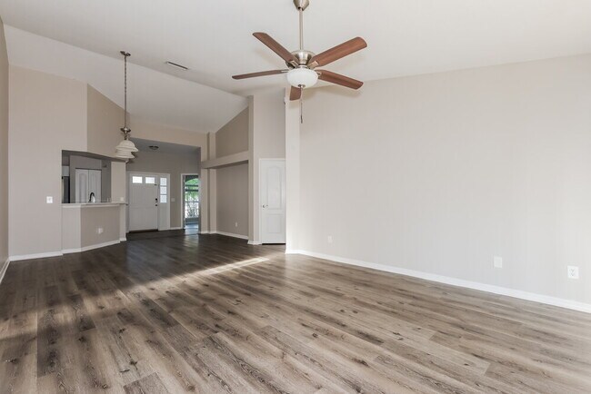 Foto del edificio - 9726 Cypress Pond Ave