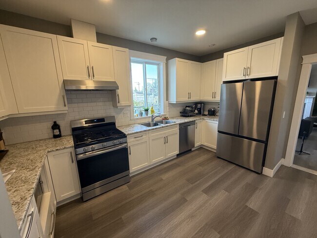Photo du bâtiment - 450 Irwin St