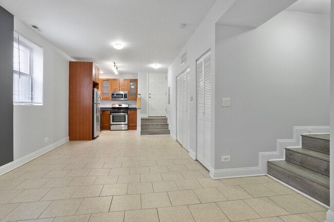 Foto del edificio - 7530 N Seeley Ave