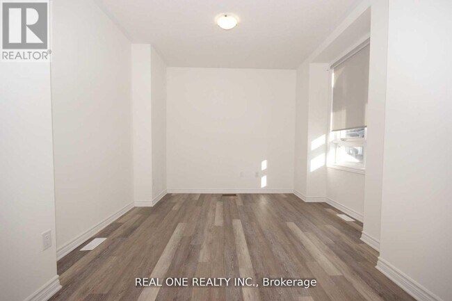 Photo du bâtiment - 31 Massachusetts Ln