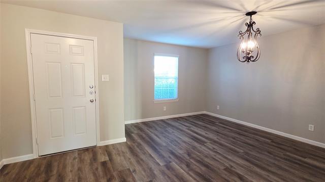 Foto del edificio - 824 Rivers Creek Ln