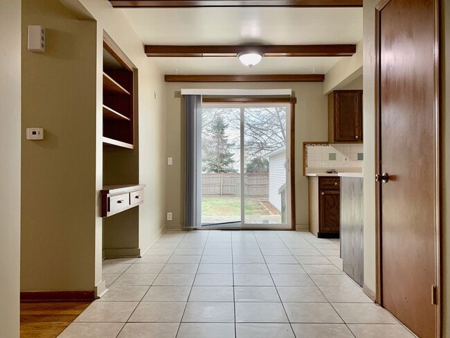 Foto del edificio - Three Bedroom Home in Kenowa Hills