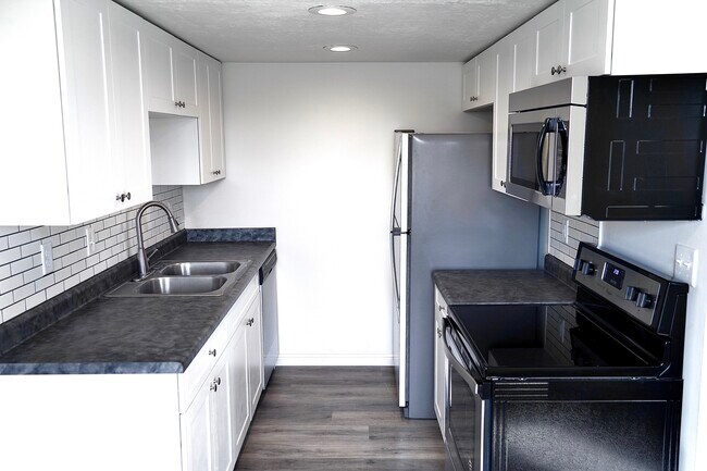 Foto del edificio - 1526 Layton 4-plex