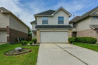 Building Photo - 13723 Rural Oak St