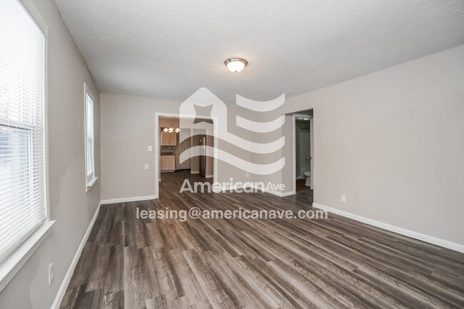 Building Photo - 991 Bryce Ave